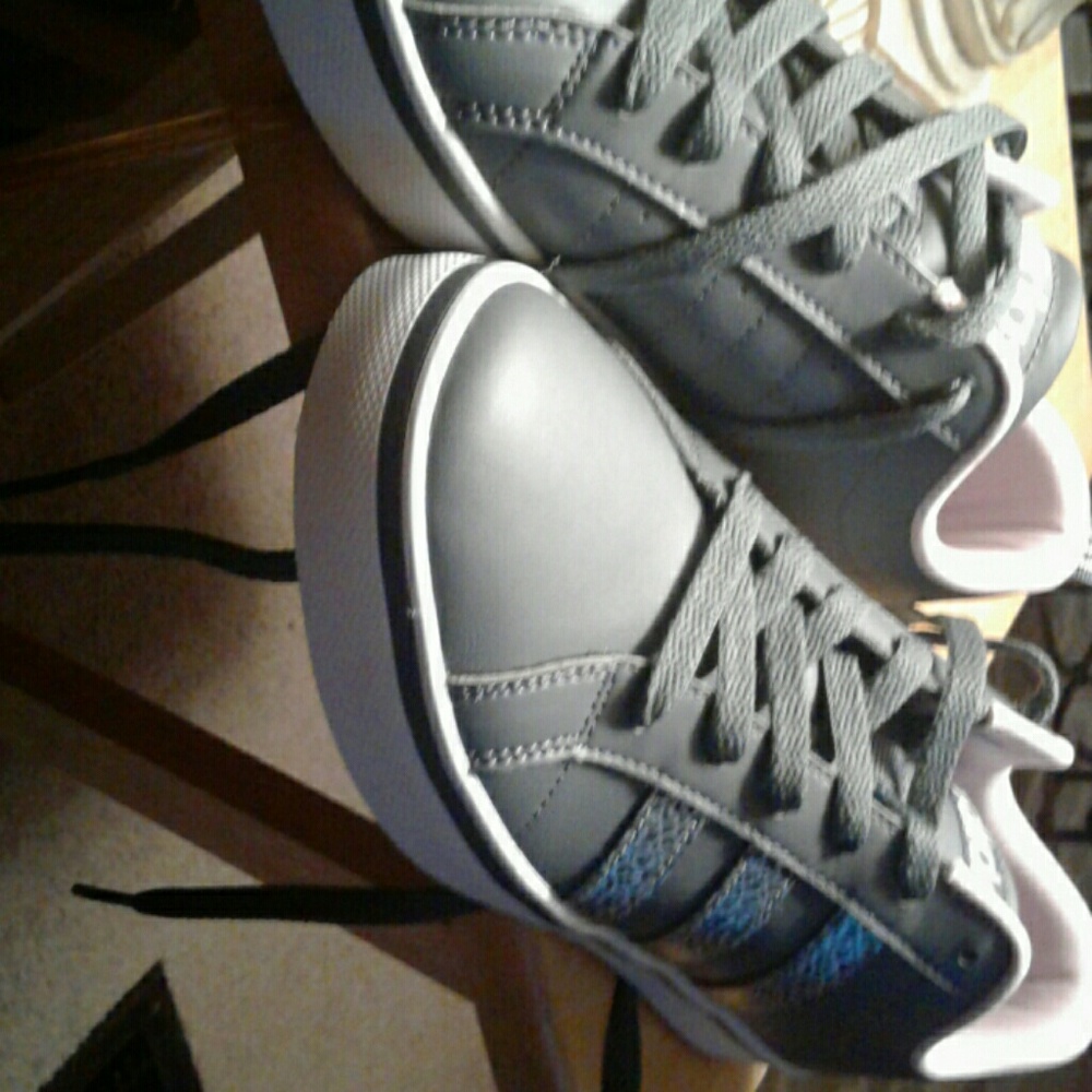 Adidas ladies sneakers size 8